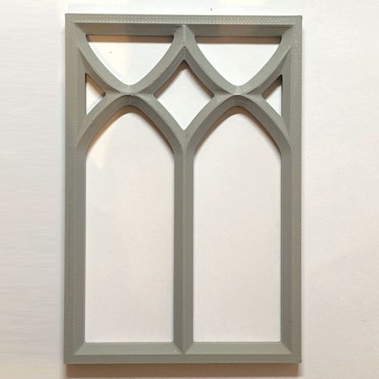 Gothic Style Window Frame - Medium