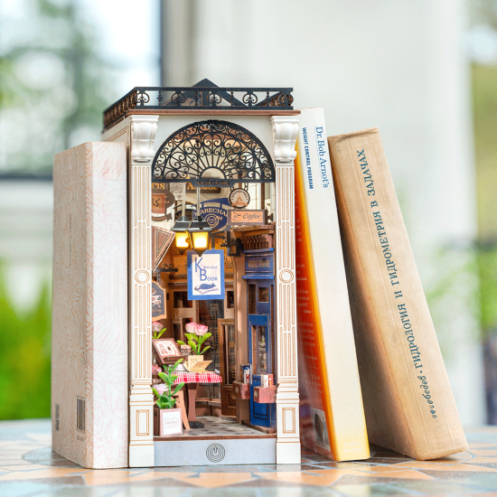 Arcade Dating Book Nook Kit #4