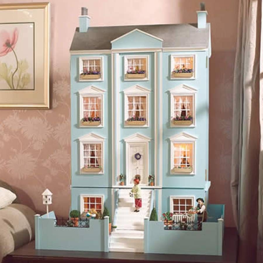 classical dolls house